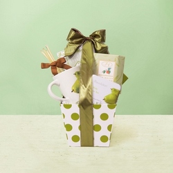 White Pear Tea Basket